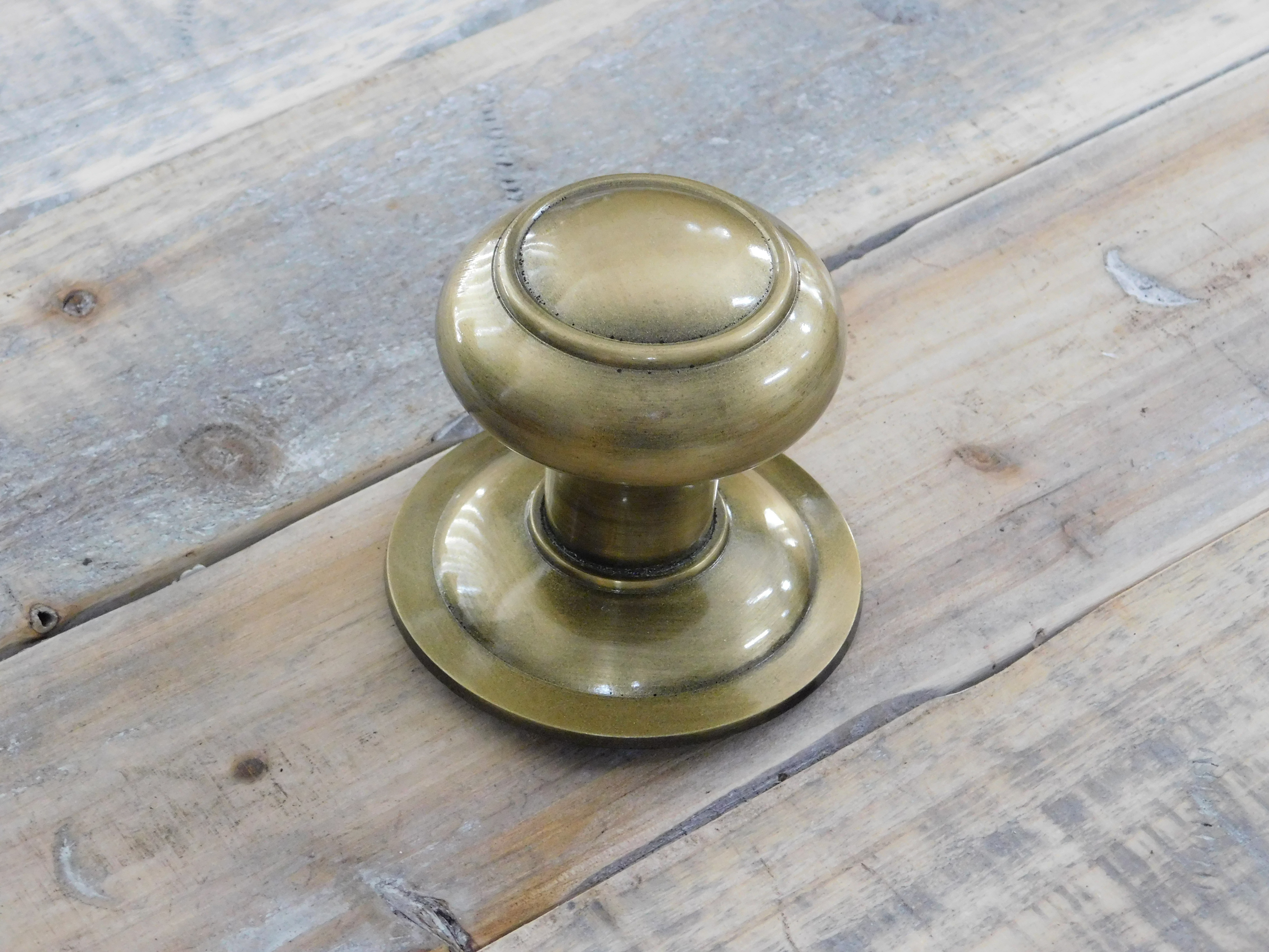 Koperen knop voor voordeur - deurknop knop, ... - CountryClassicDesign, Alle accessoires voor in om uw huis. Maak van je huis een thuis.