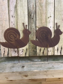 Sihouette snail - metal matt brown, garden plug