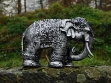 Elefant Indien - silbergrau mit schwarz - Polystone