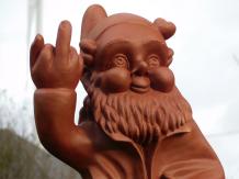 Garden gnome Middle finger XL - 80 cm - Brown - Polystone