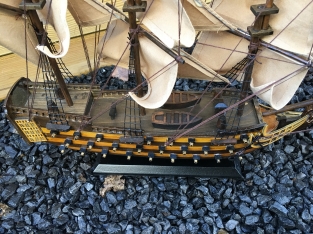 Wereld bekend oorlogschip, HMS VICTORY, geheel handgemaakt.