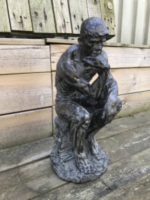 Schöne Statue des Denkers ''THE THINKER'', Statue aus Polystone