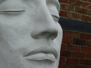 Unique sculpture The Face - 135 cm - Stone