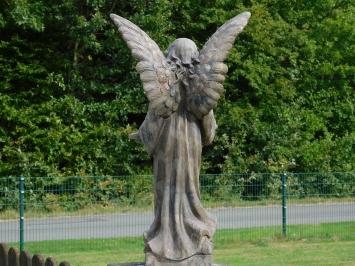 Robust Angel Statue - 72 cm - Polystone